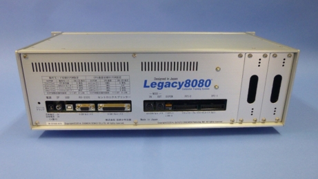 特殊なインクジェットで印刷されたLegacy8080 プラチナモデルのリアパネル
