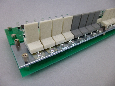 「スイッチ補強板取付けタイプ」のスイッチ実装部分