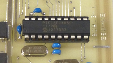 Legacy8080のUSBインターフェイスは、USB規格2.0準拠のインターフェイスを持っているPIC 18F14K50を利用しています。
